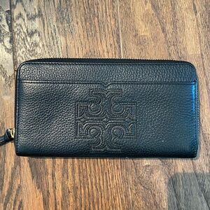 Tory Burch Leather Wallet